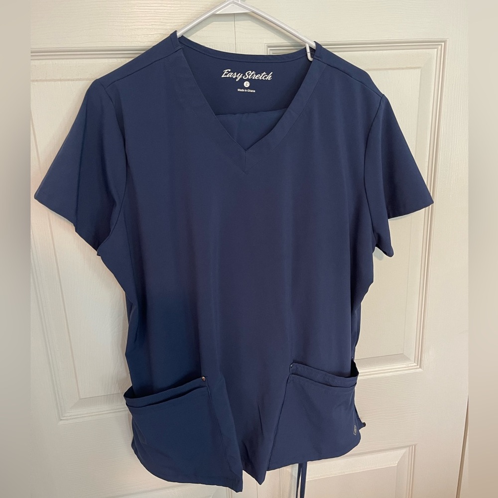 Uniform Advantage Scrubs